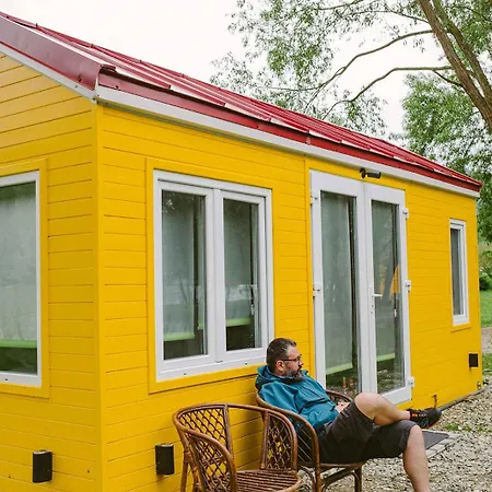 Pura Vida Downtown Tiny بوخارست