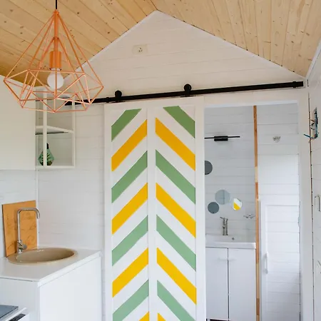 Pura Vida Downtown Tiny 3* 布加勒斯特