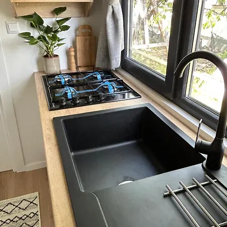 Pura Vida Downtown Tiny 招待所 布加勒斯特