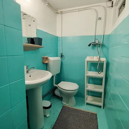 Pura Vida Downtown Tiny