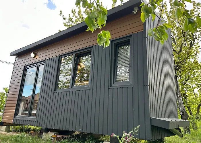 Pura Vida Downtown Tiny 3* Bucharest