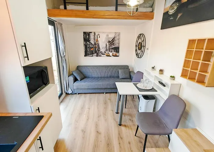 Pura Vida Downtown Tiny