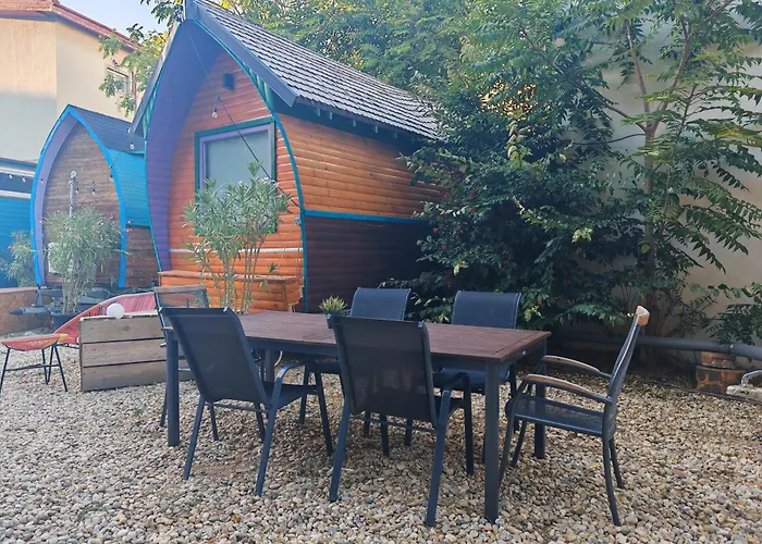 Pura Vida Downtown Tiny 3*