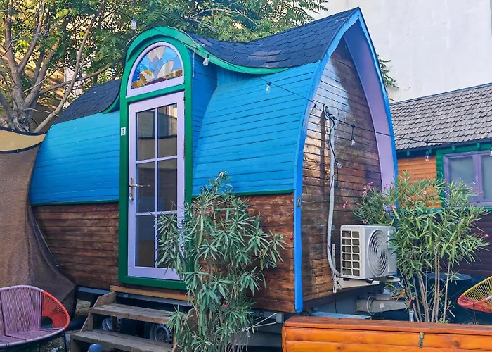 Gæstehus Pura Vida Downtown Tiny Bukarest