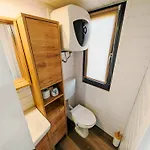 Guest house Pura Vida Downtown Tiny Bucharest