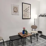 Pura Vida Downtown Tiny Guest house 3*
